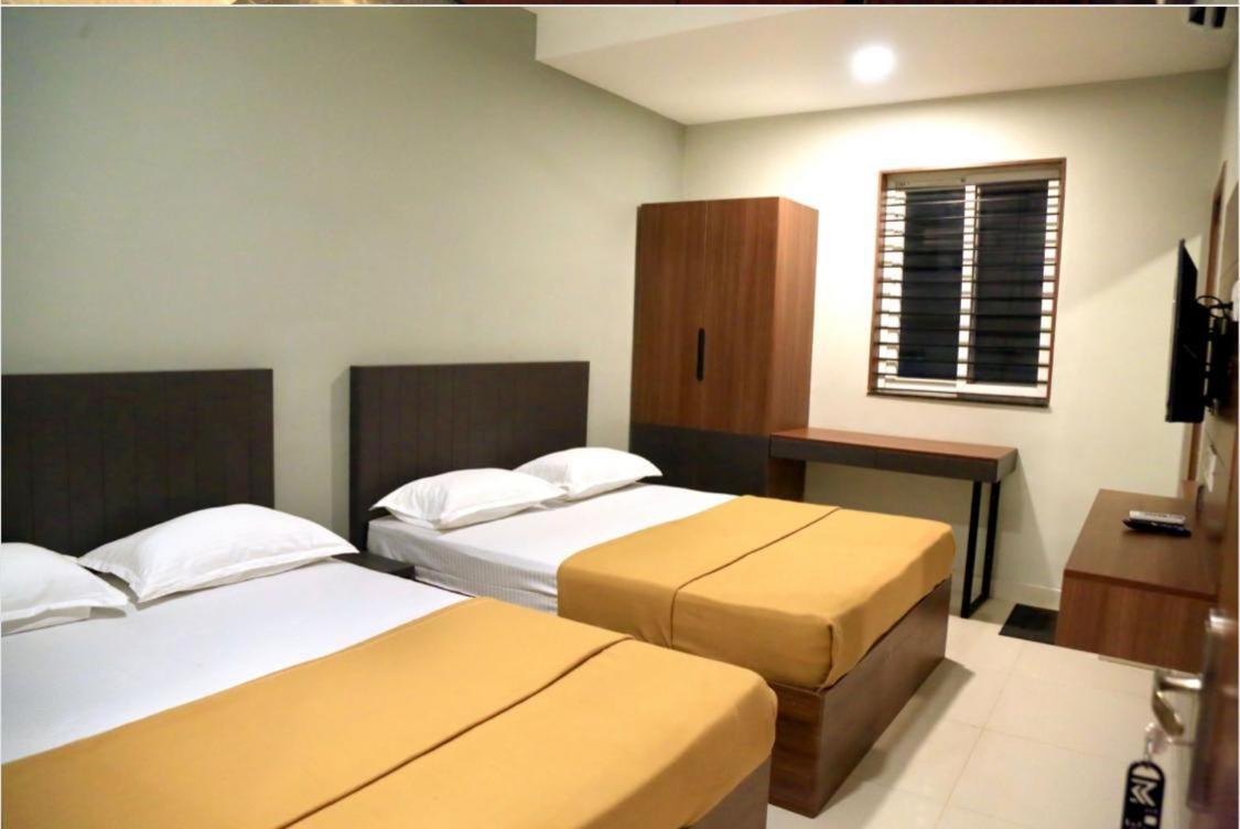M Square Hotel Vellore Exterior photo