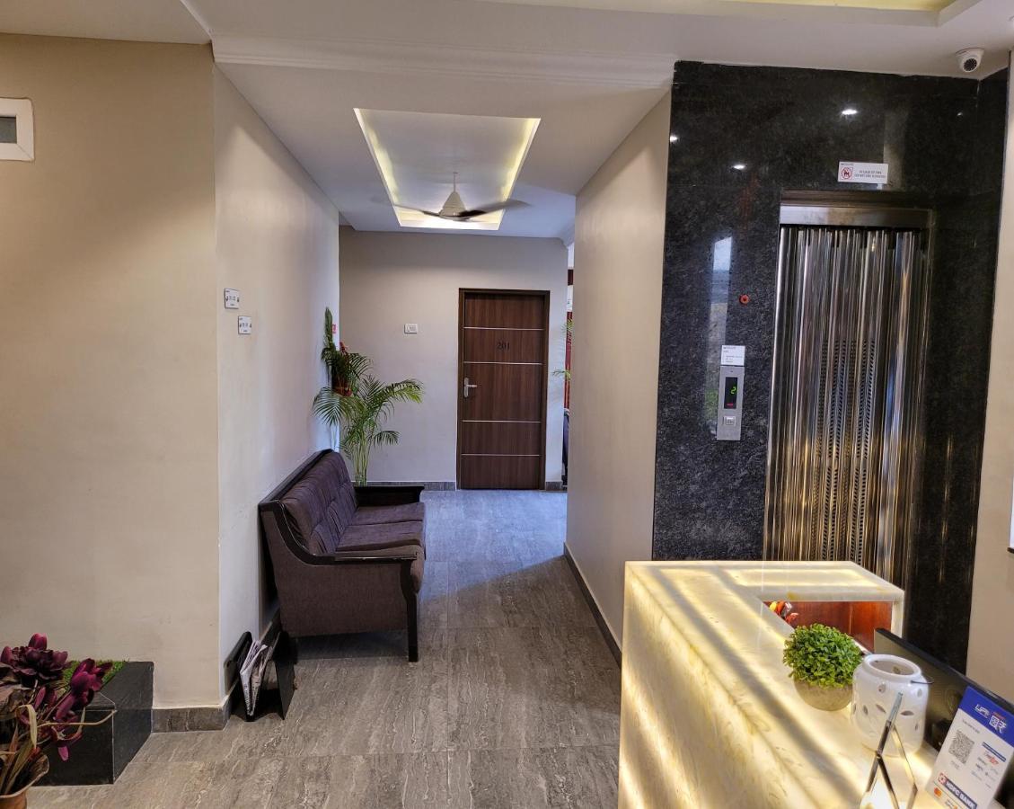 M Square Hotel Vellore Exterior photo